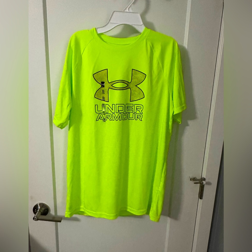 YXL Under Armour Boys' Tech Hybrid Printed Fill Short-Sleeve T-Shirt